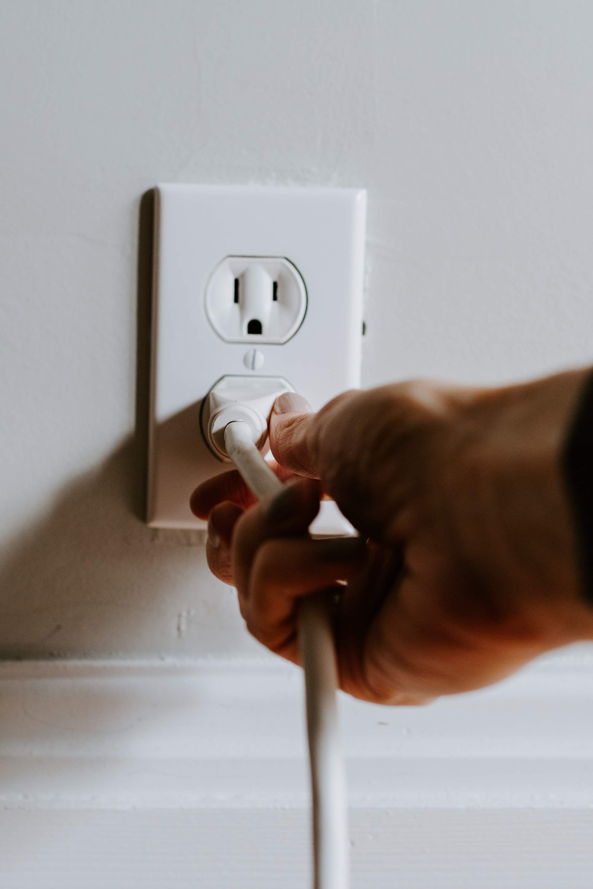 Plugging into a new DIY installed electric outlet